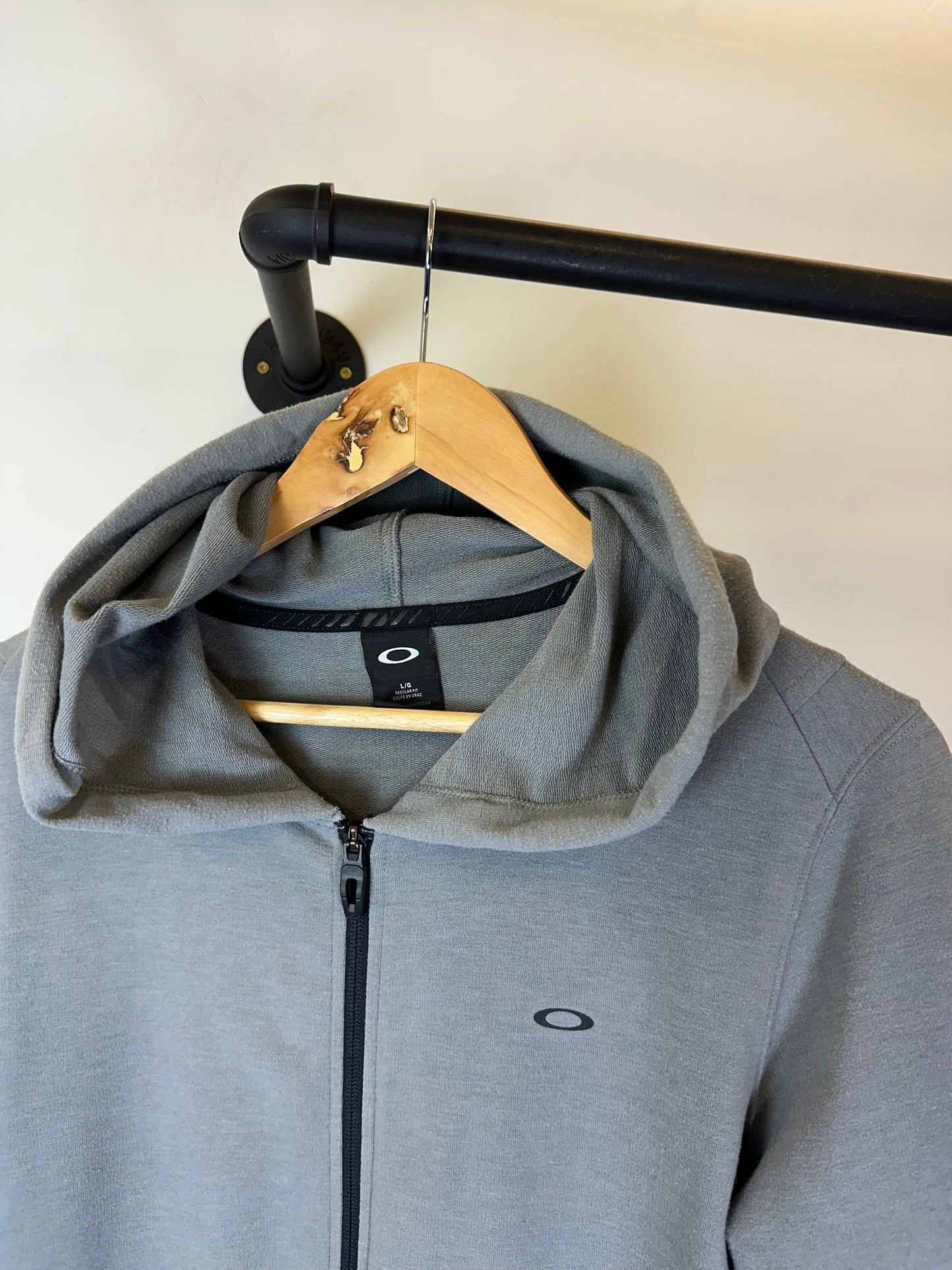 Oakley Hoodie (L)