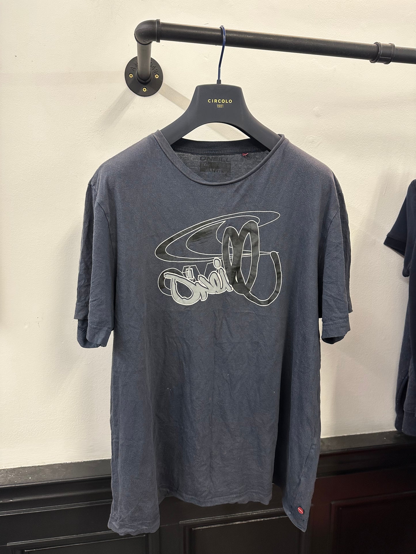 O’Neill surf t shirt (XL)