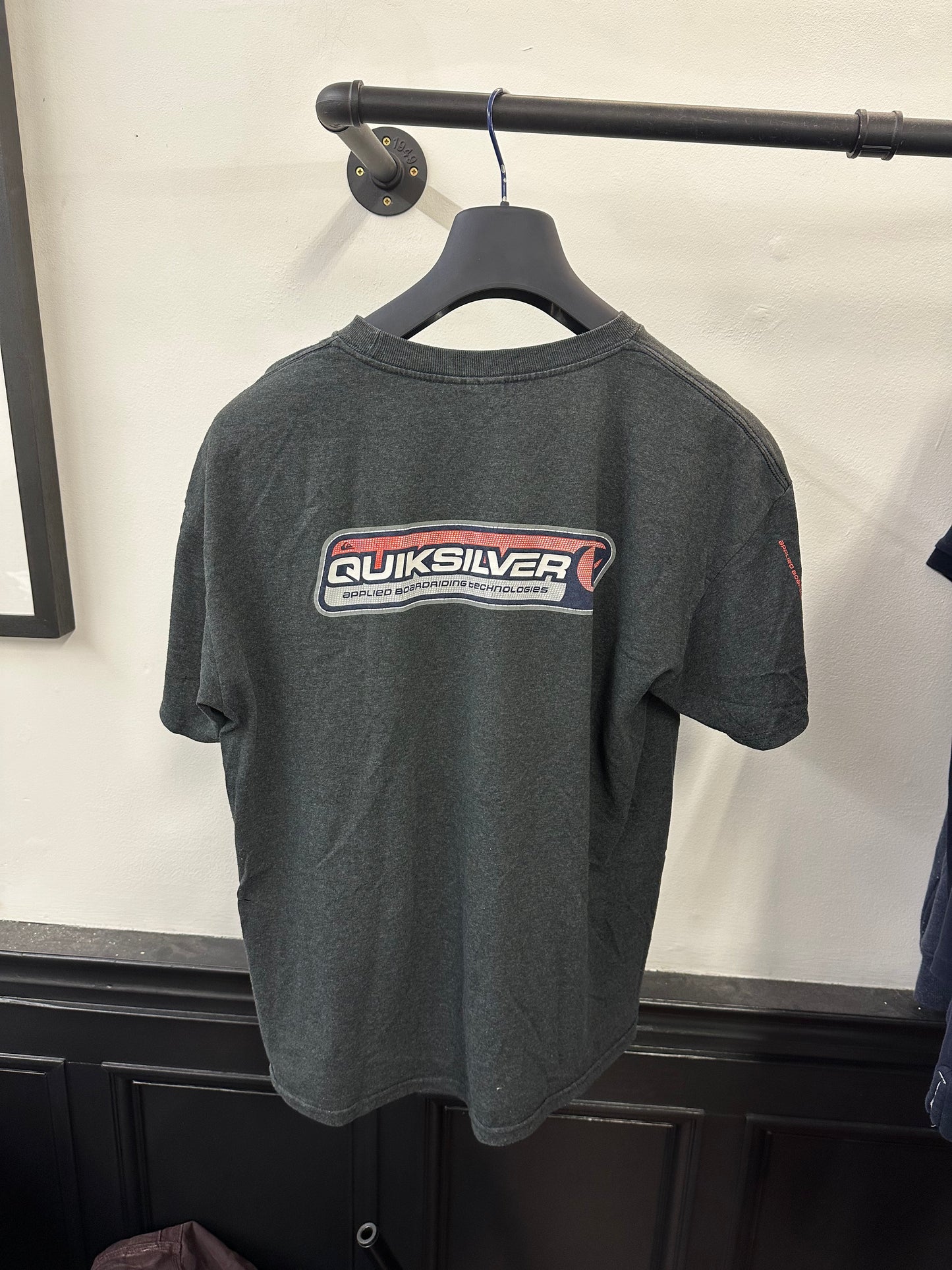 Vintage Quicksilver T-Shirt (XL)