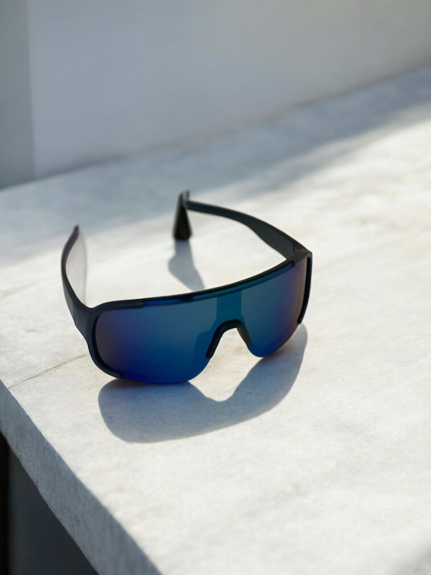 Y2K Blue Chrome Reflective Sunglasses