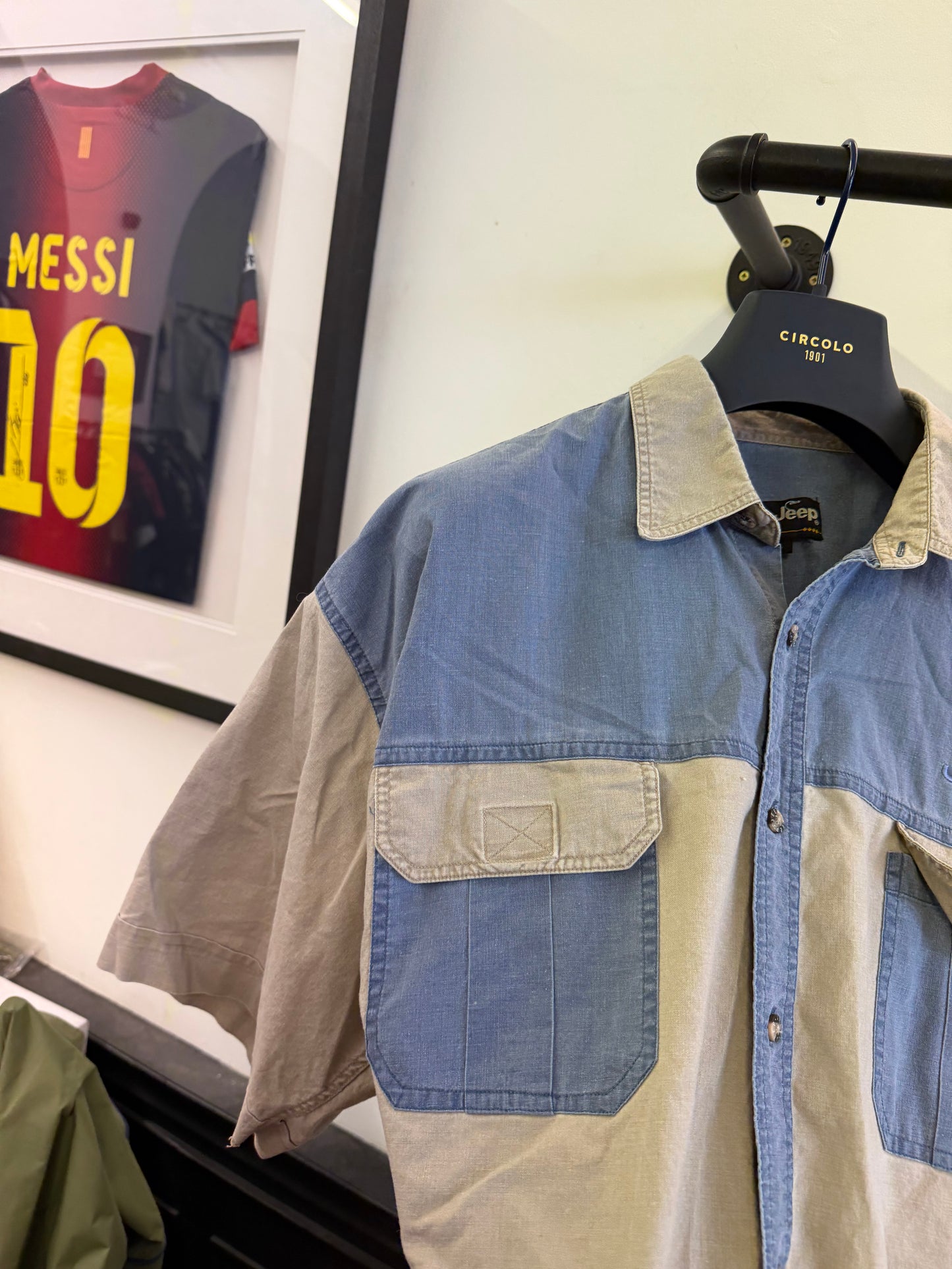 Retro Jeep Shirt (L)