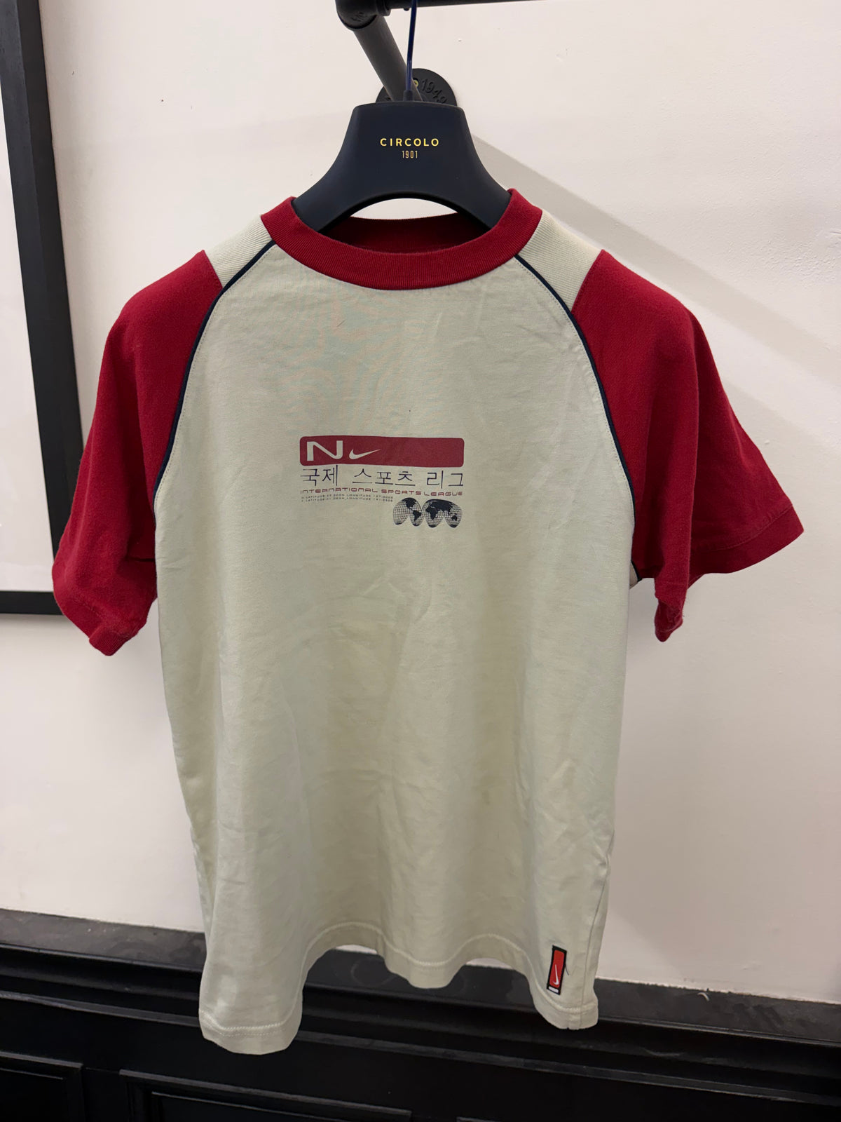 Vintage Woman’s Nike T-Shirt (L)