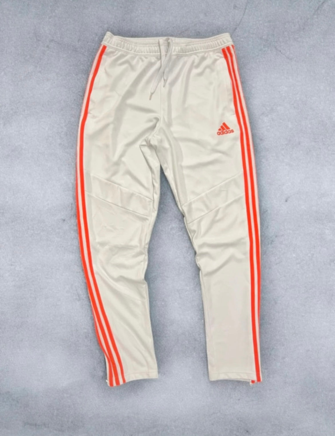 Adidas Joggers - White - S