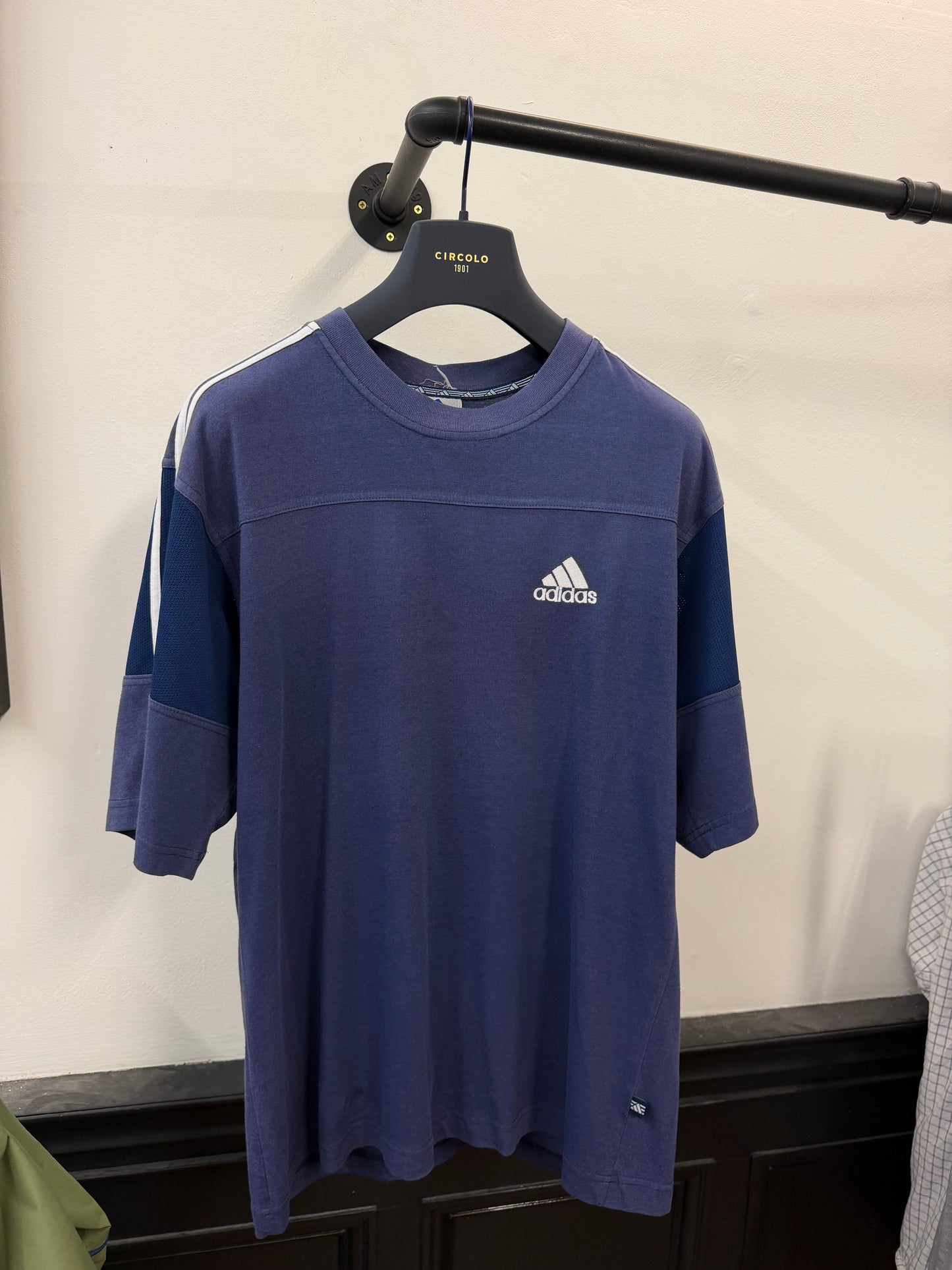 Vintage Adidas T-Shirt (XL)