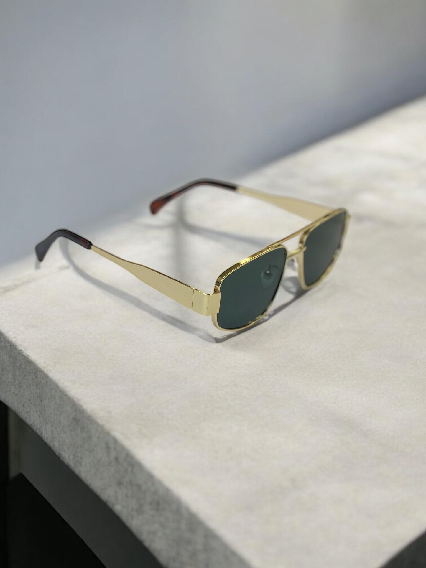 Y2K Gold Green Sunglasses