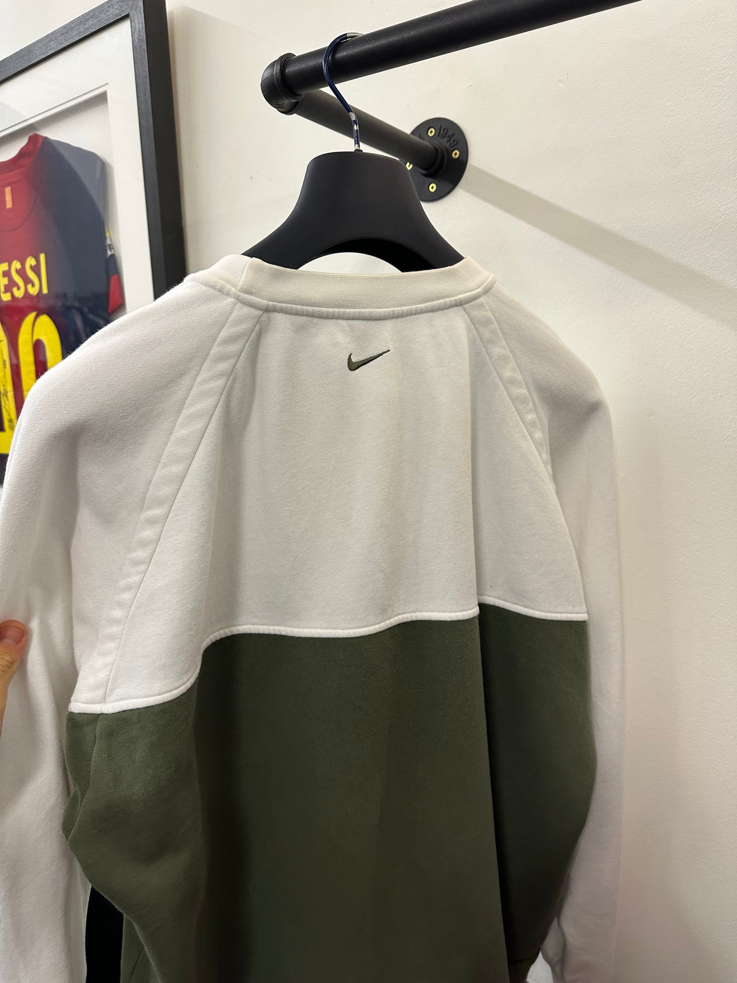 Retro Nike Jumper (XL)