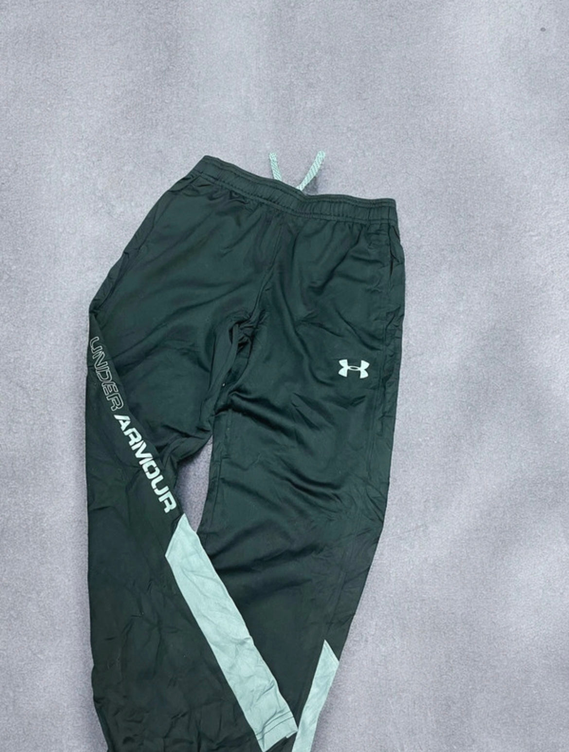 Under Armour Joggers - Black - M
