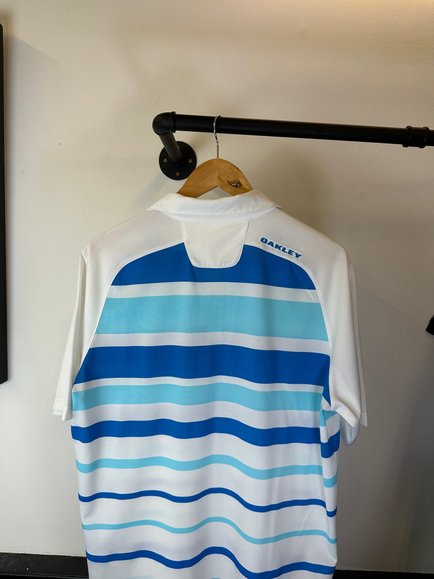 Oakley polo top (L)