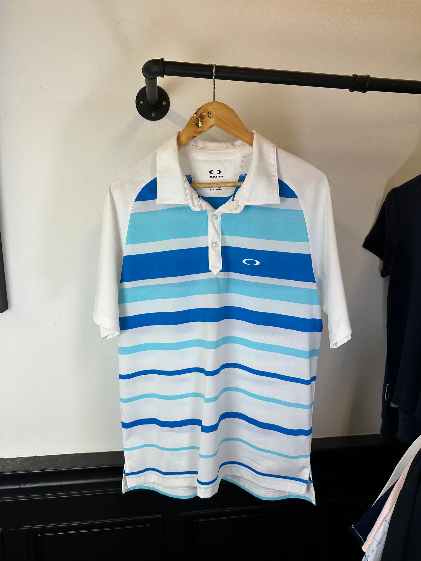 Oakley polo top (L)
