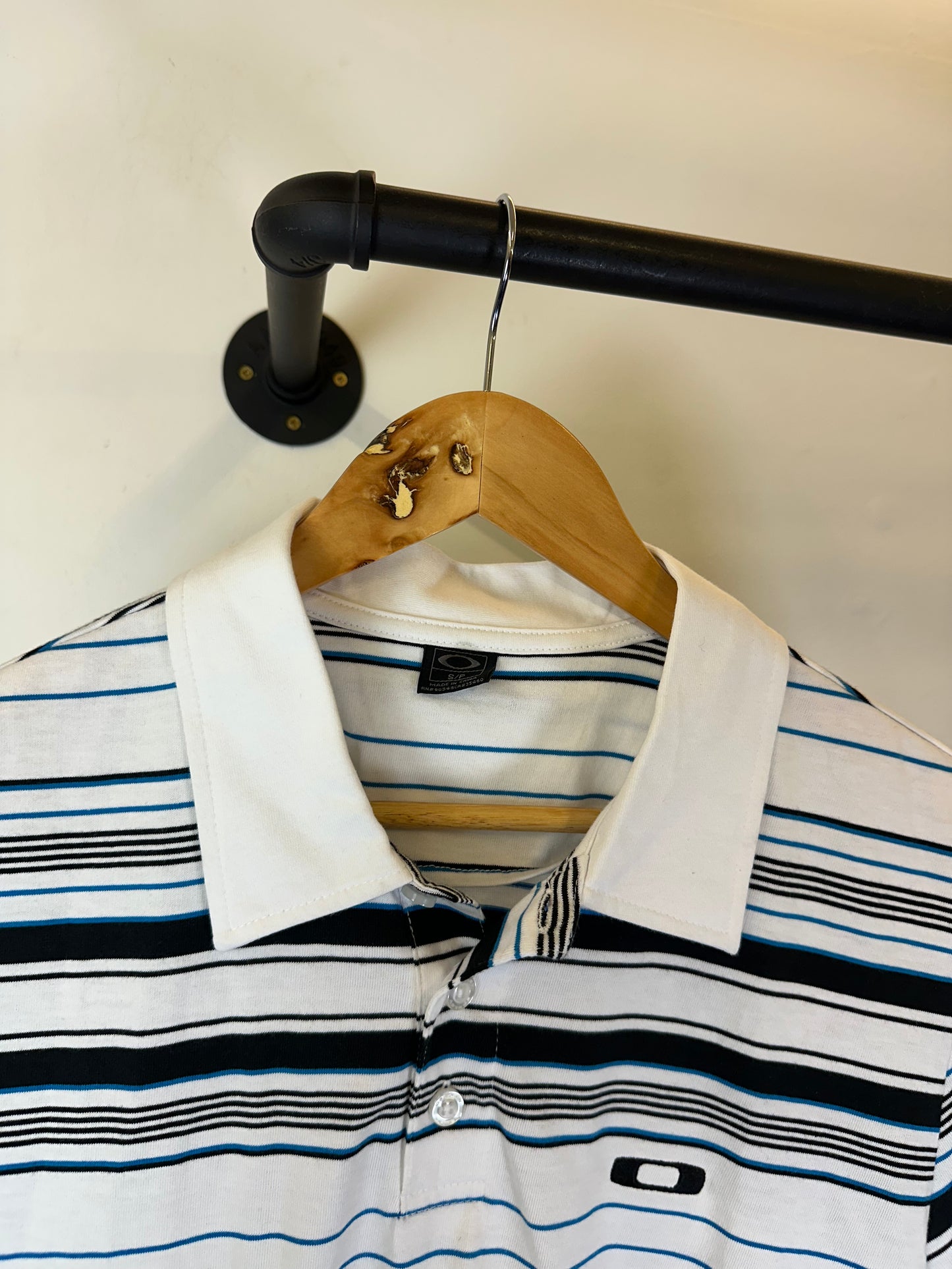 Oakley polo top (S)