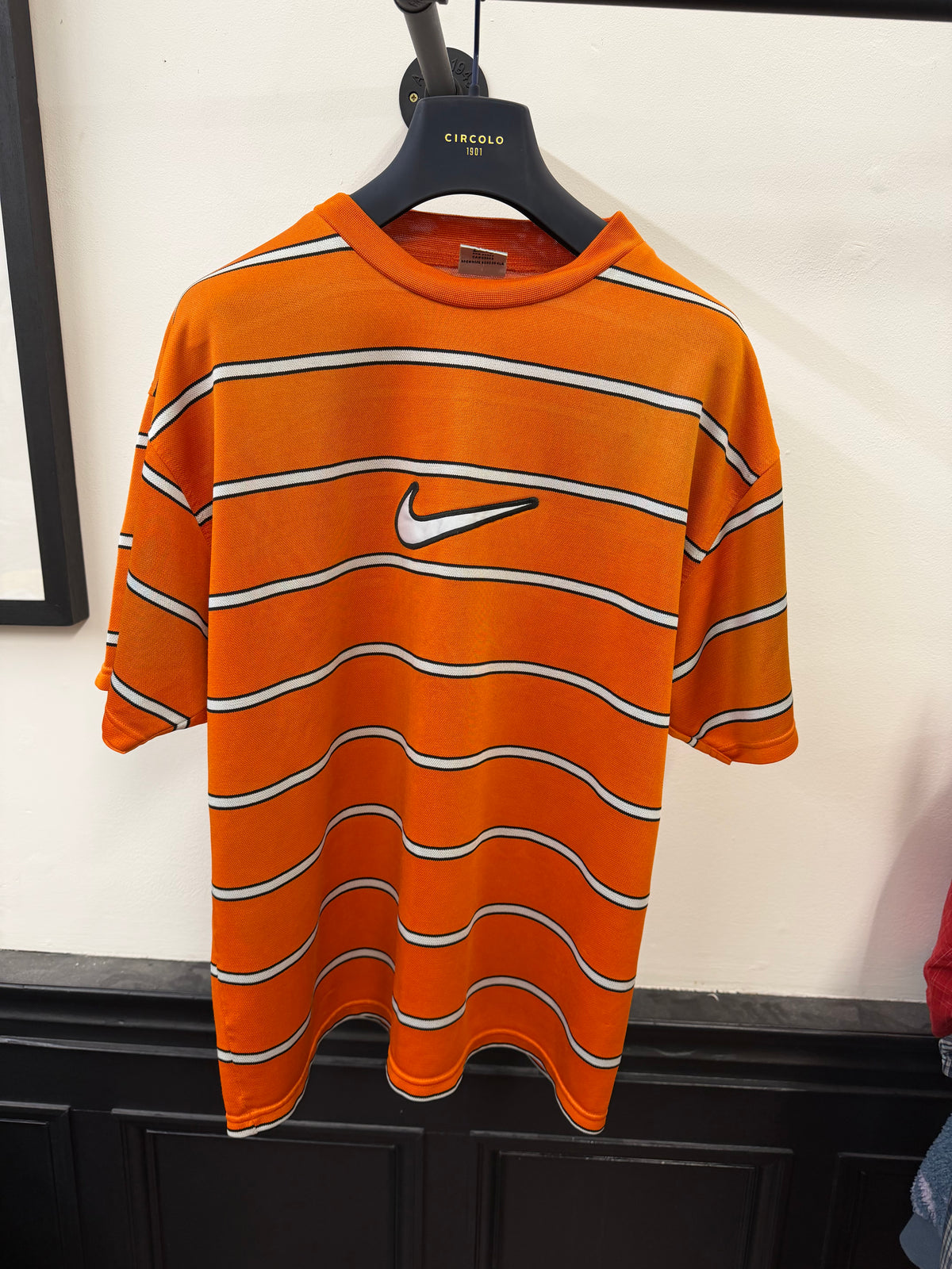 Retro Nike T-Shirt (L)