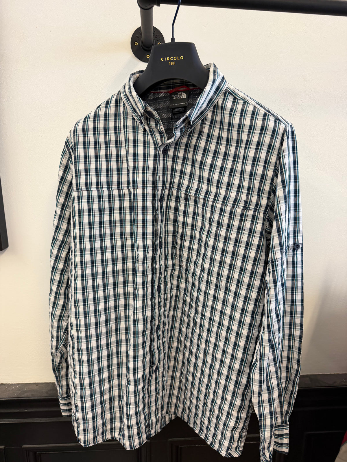 The North Face shirt (M)