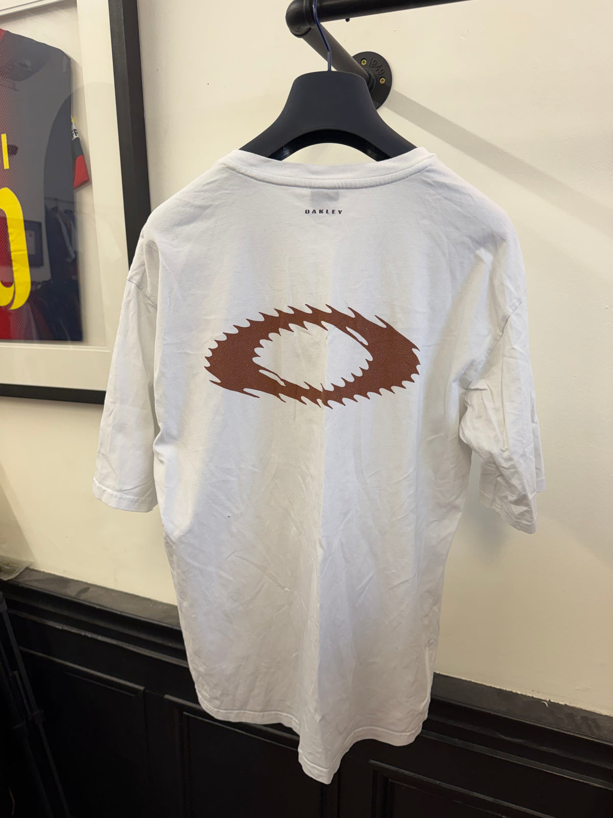 Oakley T-shirt (L)