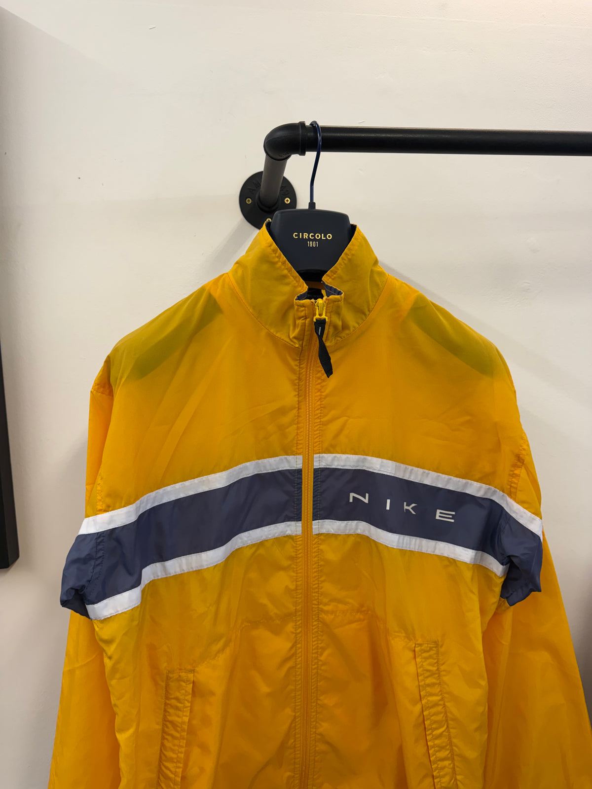 Retro Nike Windbreaker (S)
