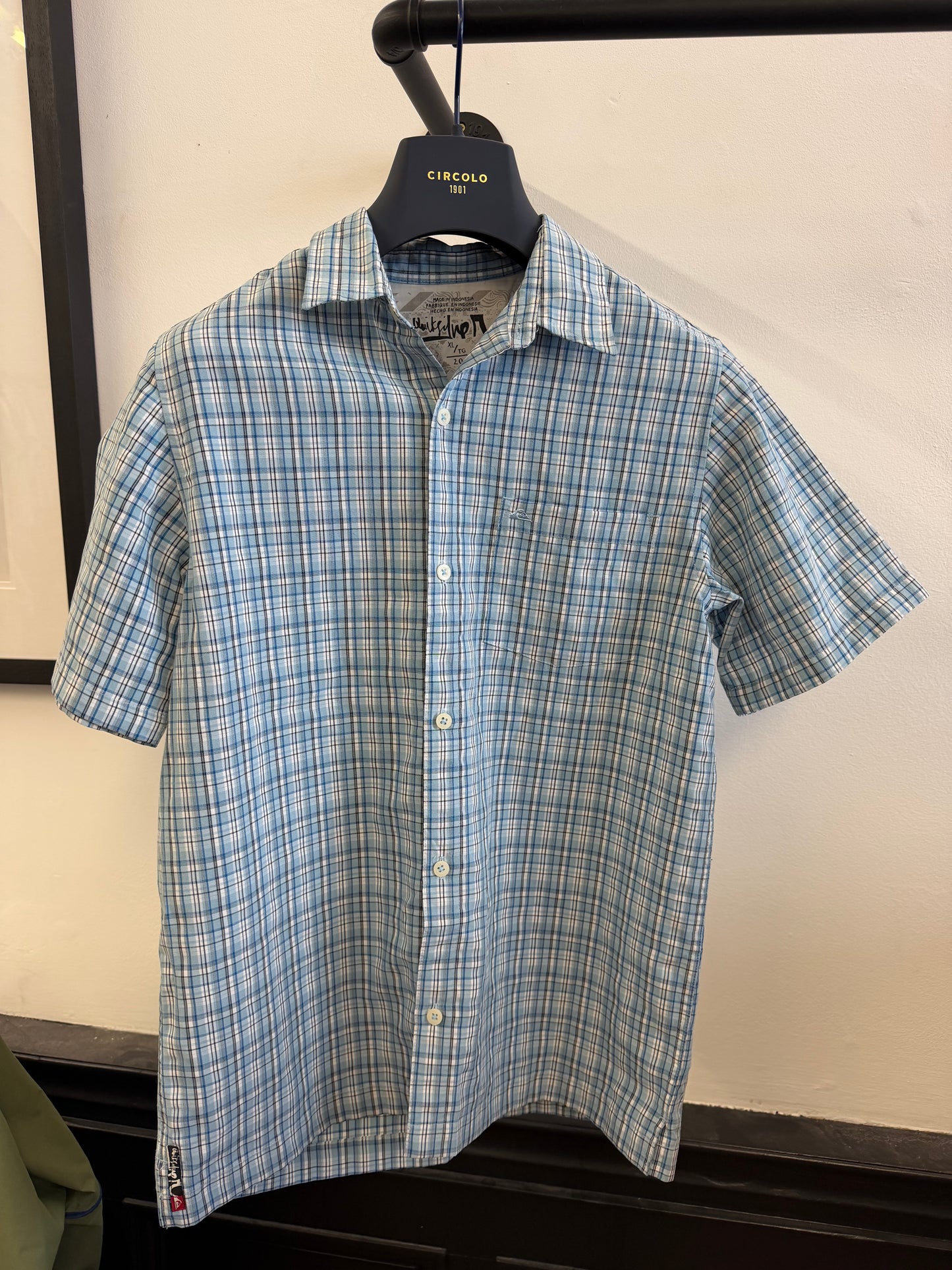 Quiksilver shirt (S)