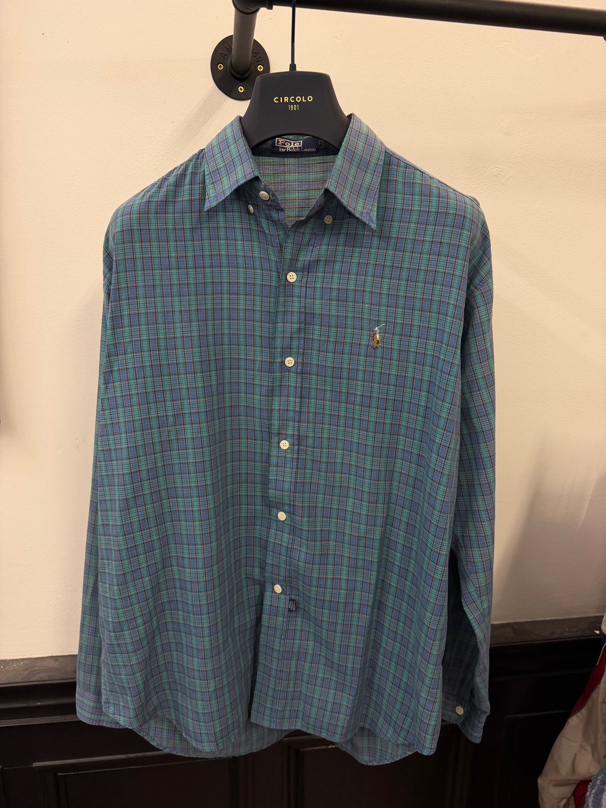 Ralph Lauren shirt (L)
