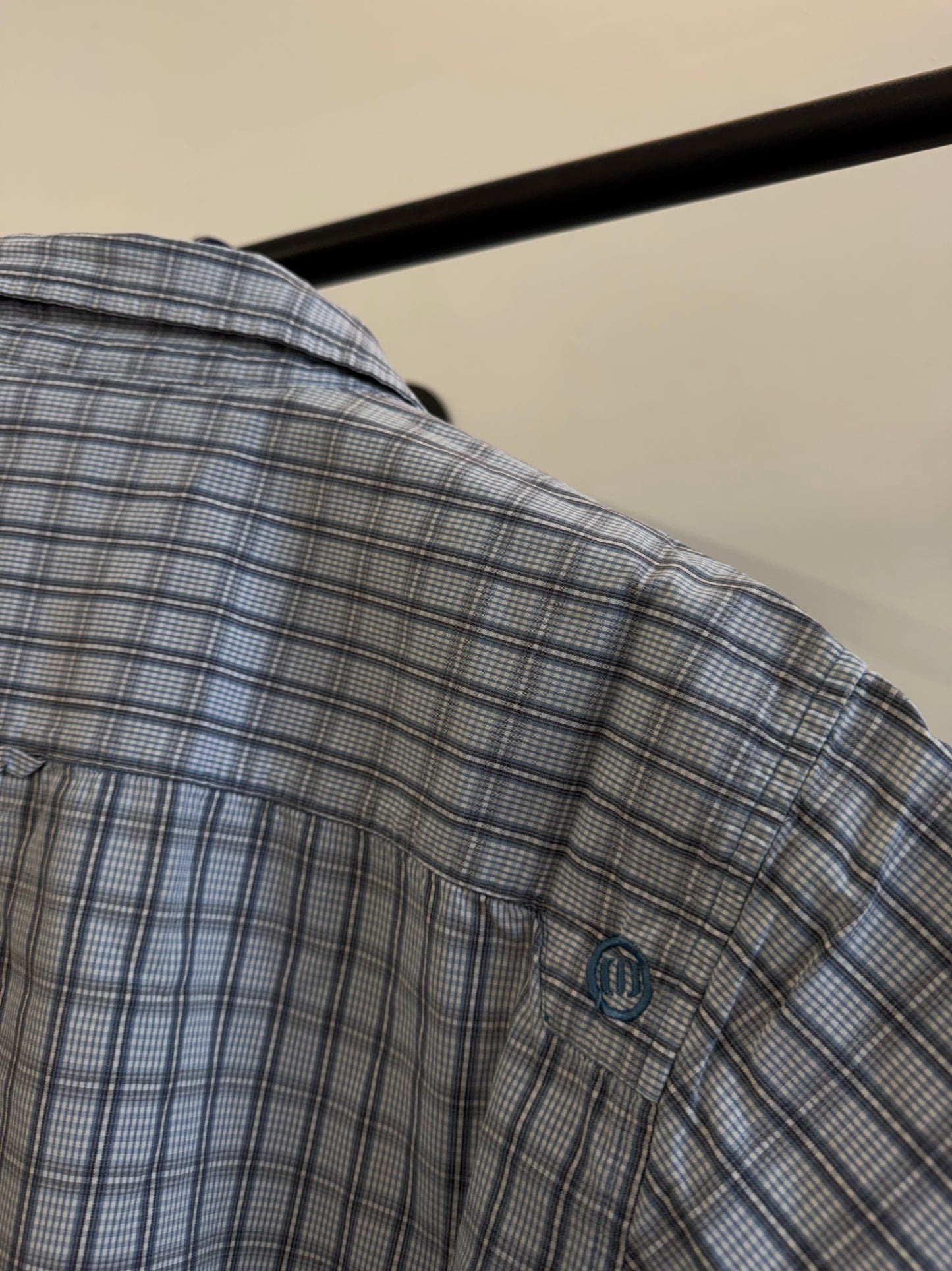 Vintage Animal Shirt (L)