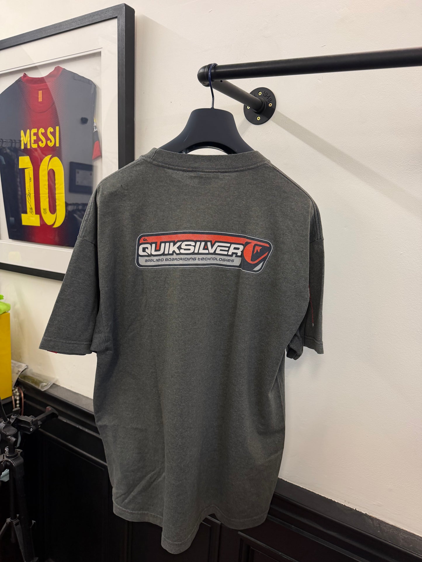 Vintage Quiksilver T-Shirt (XL)