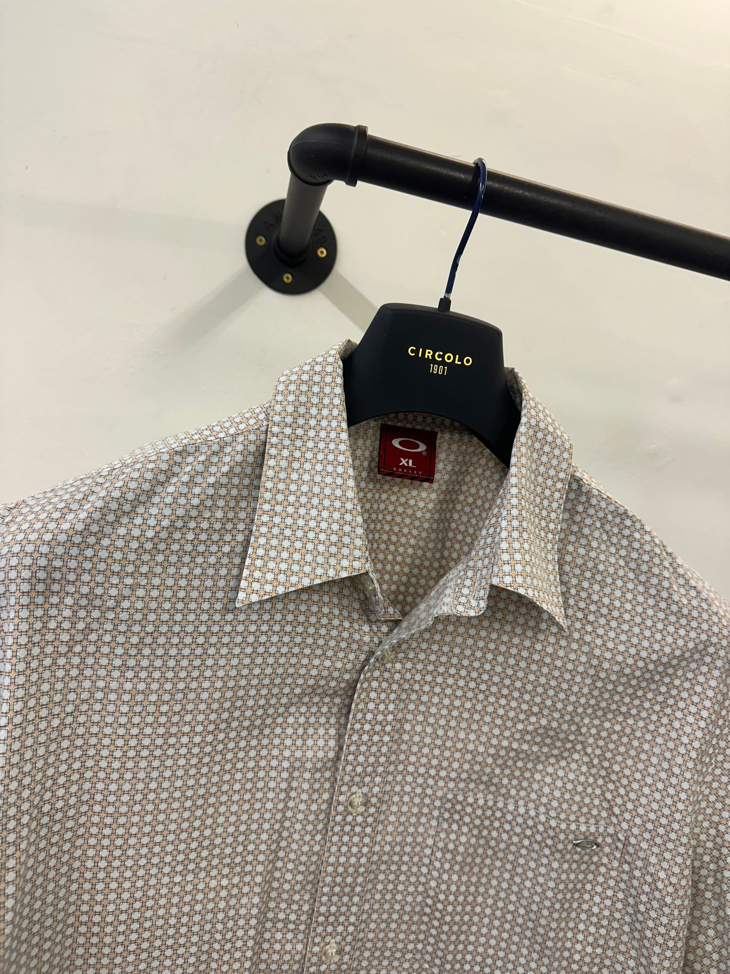 Vintage Oakley Shirt (XL)