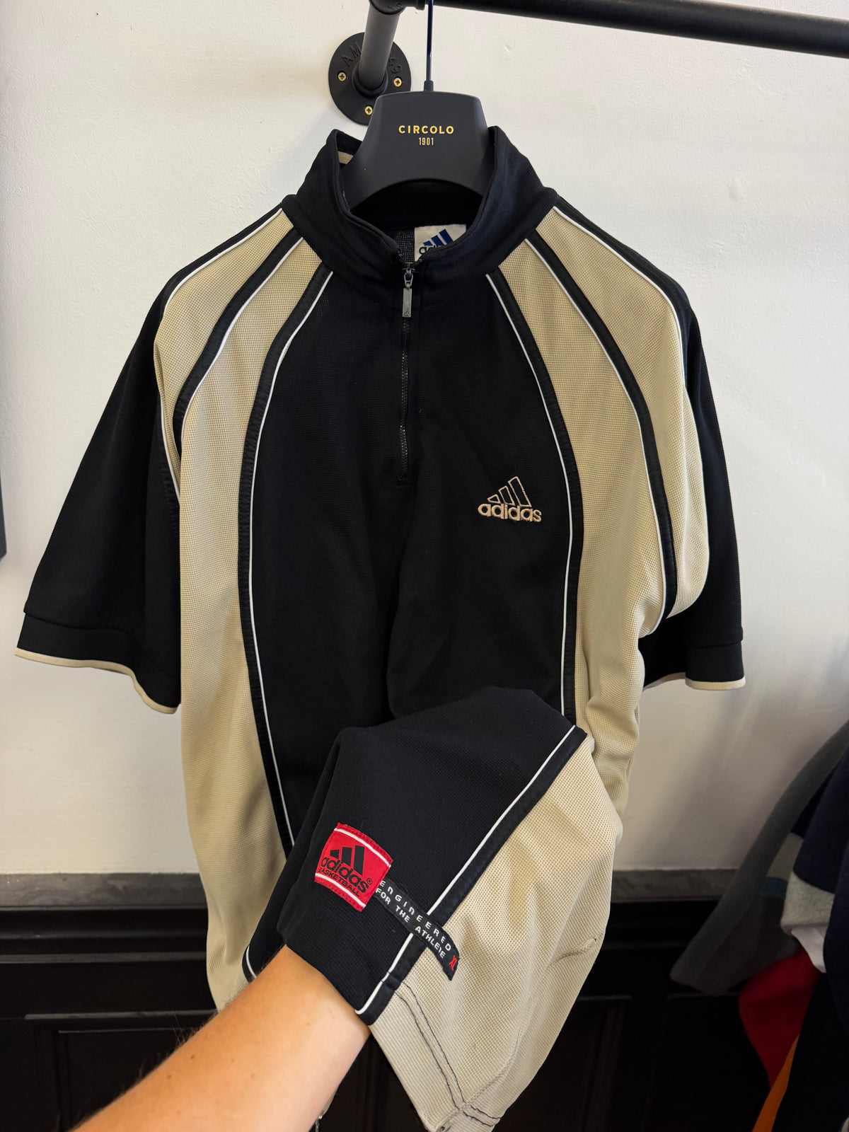 Vintage Adidas polo top (XL)