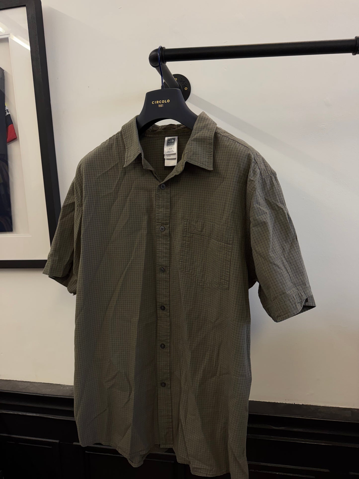 The North Face Shirt (XL)