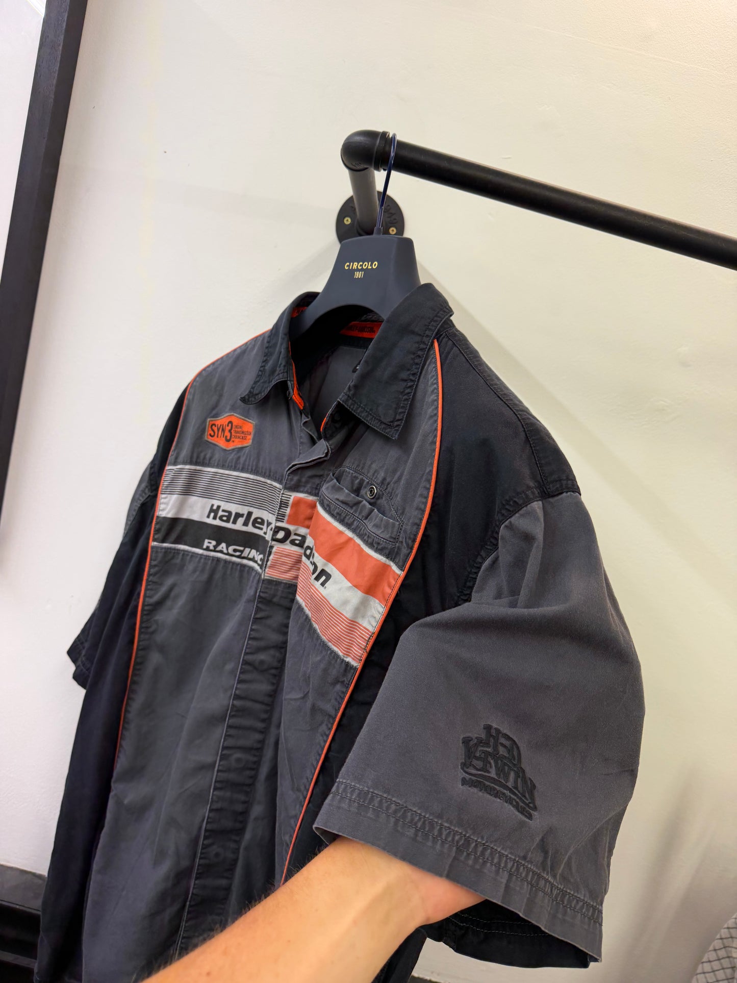Vintage Harley Davidson Shirt (XL)