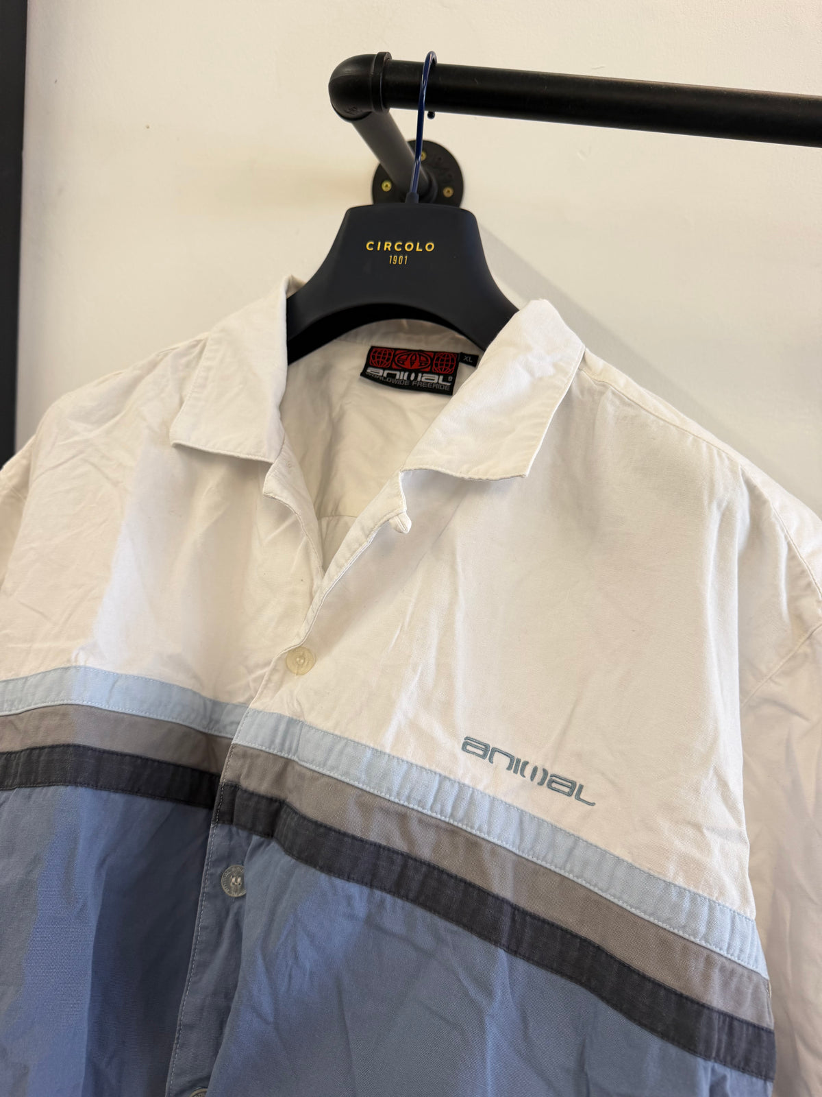 Vintage Animal Shirt (XL)
