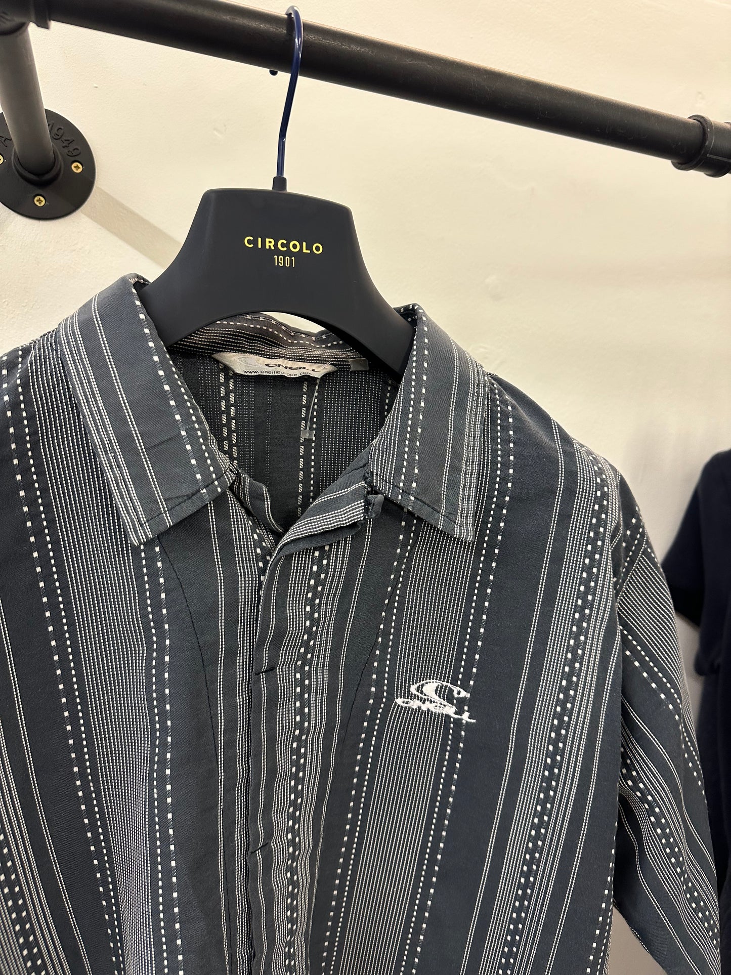 Y2K O’Neill Shirt (L)