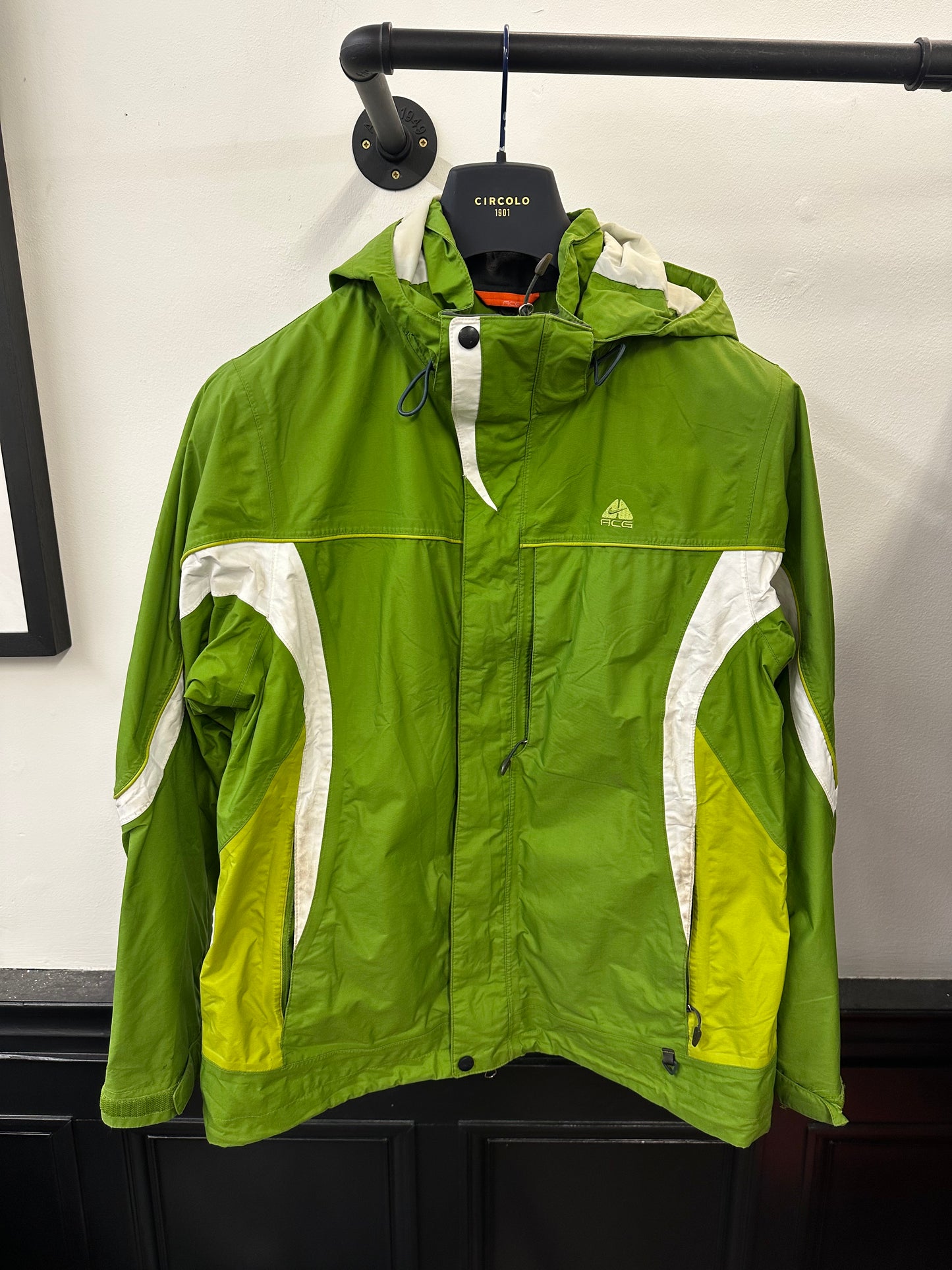 Vintage Nike ACG Jacket (L)