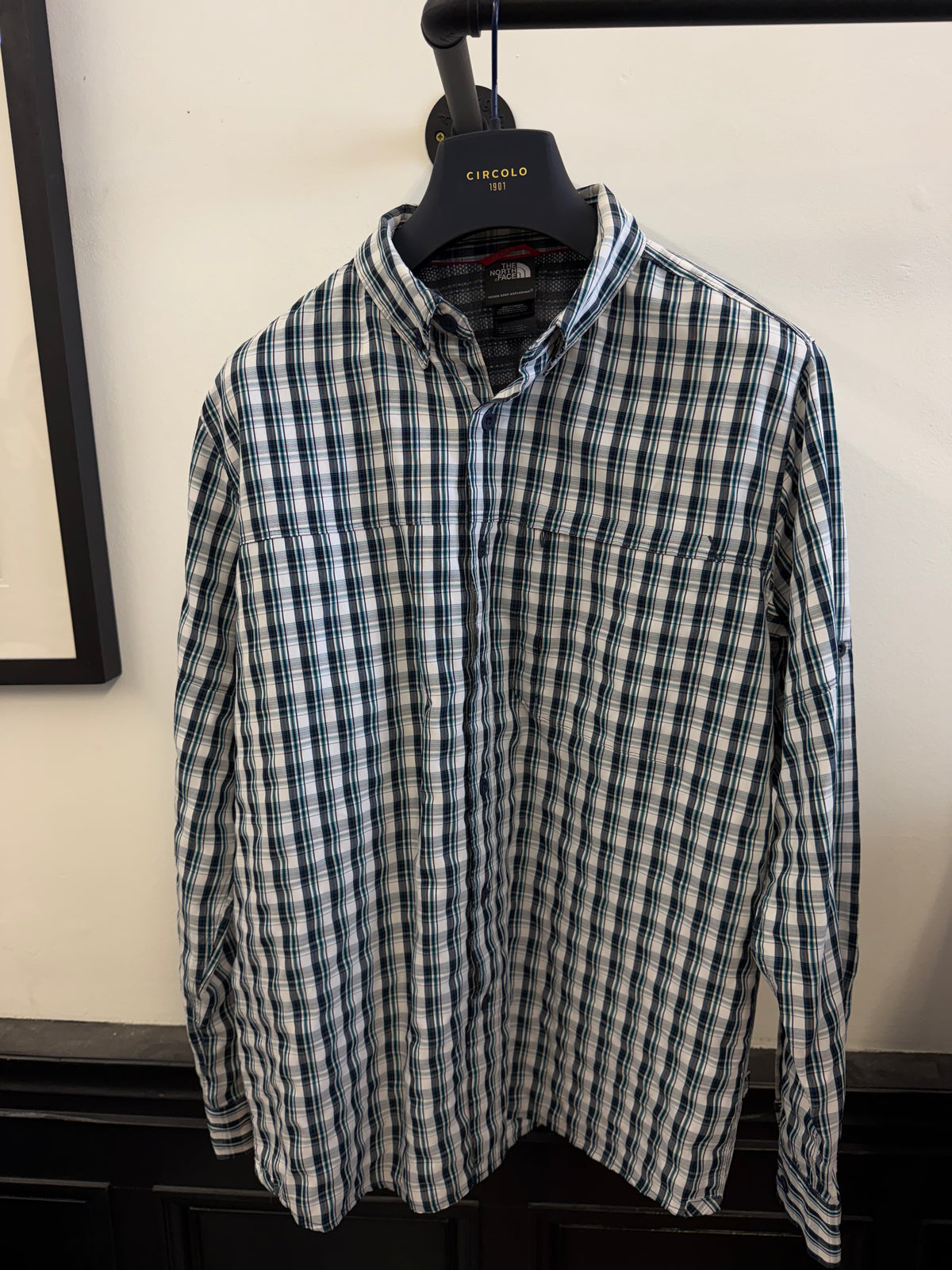 The North Face shirt (M)