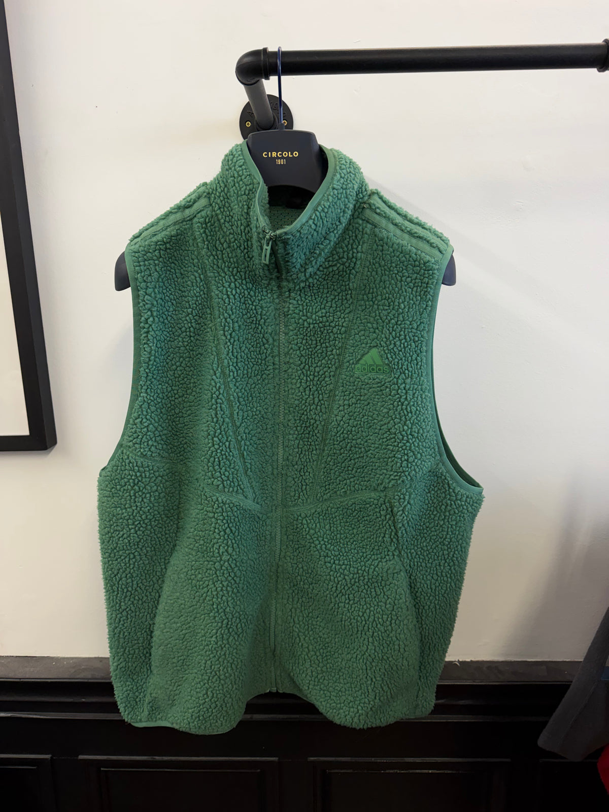 Adidas fleece gilet (M)