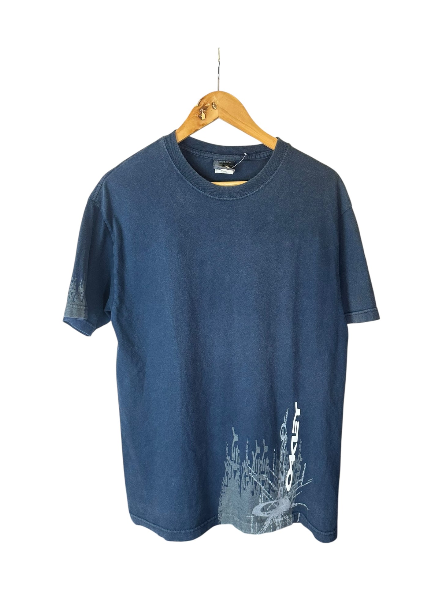 Y2K Oakley T Shirt (L)