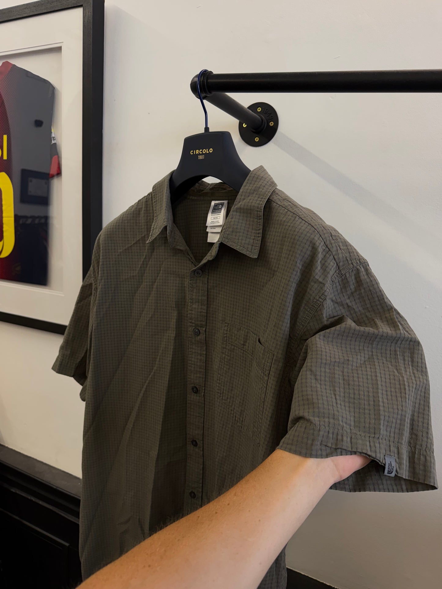 The North Face Shirt (XL)