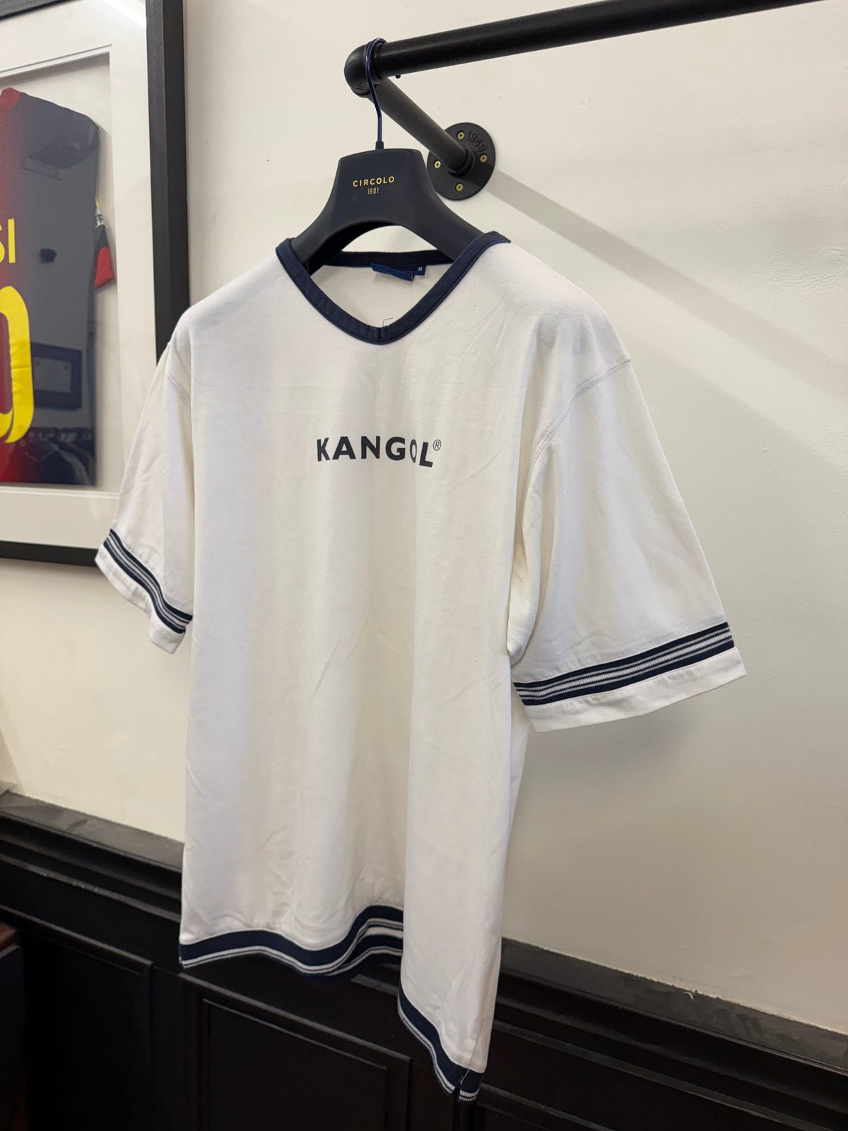 Vintage kangol tshirt (M)