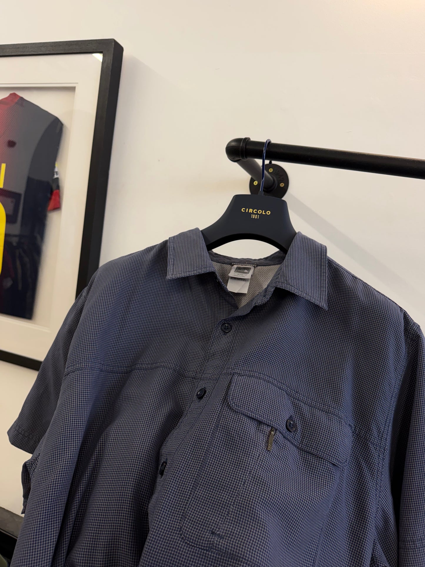 The North Face Shirt (XL)