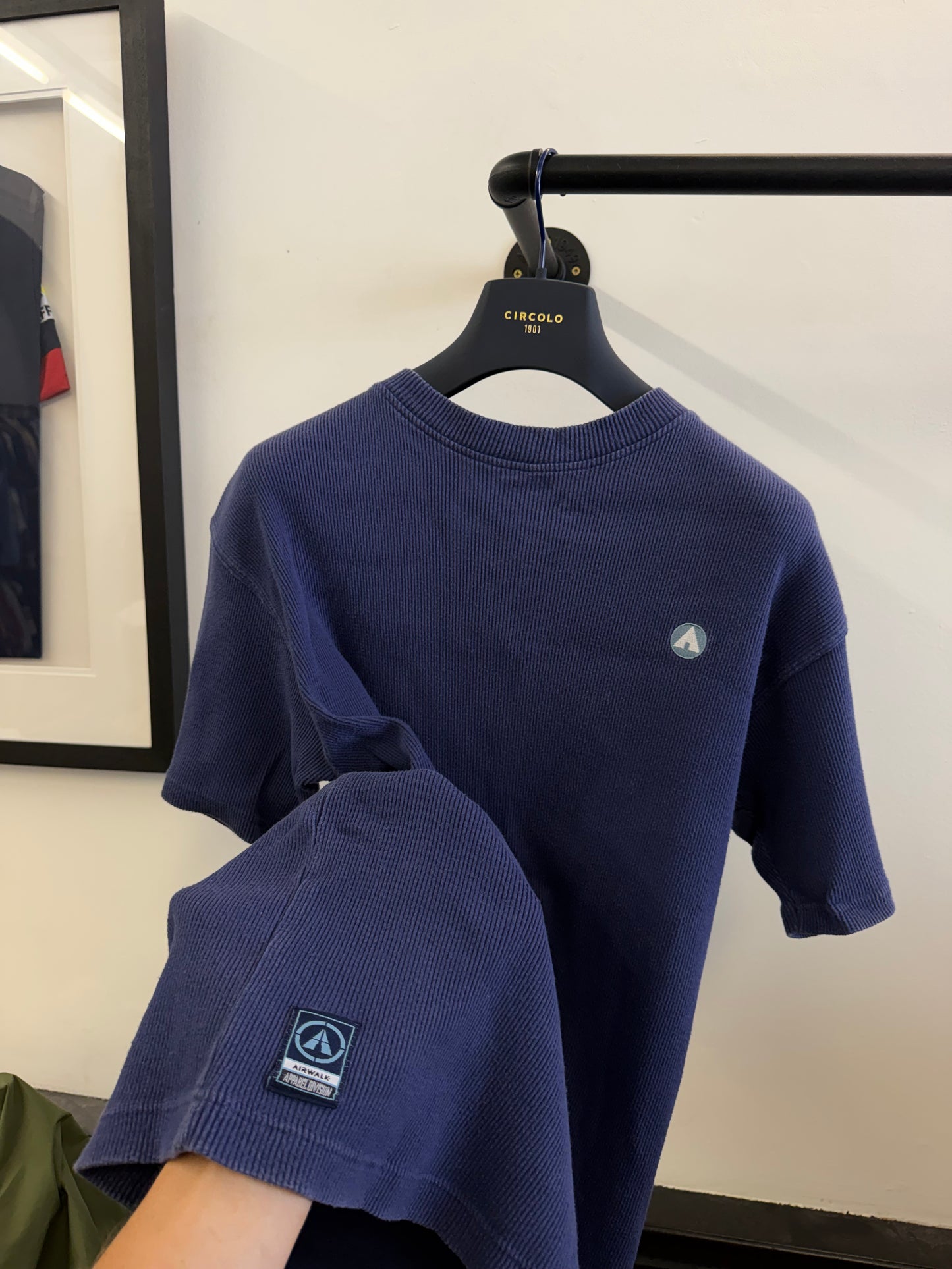 Airwalk T-Shirt (L)