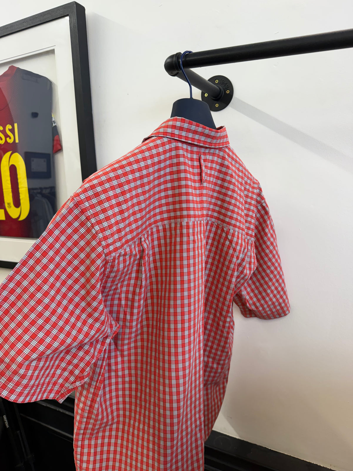 The north face shirt (M)