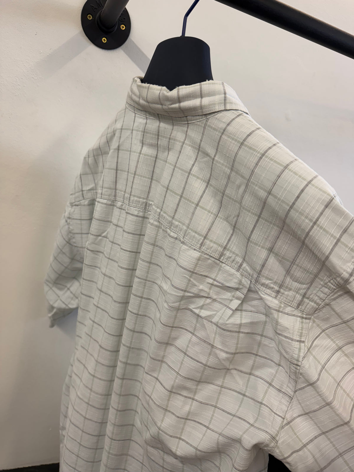 Columbia shirt (XL)