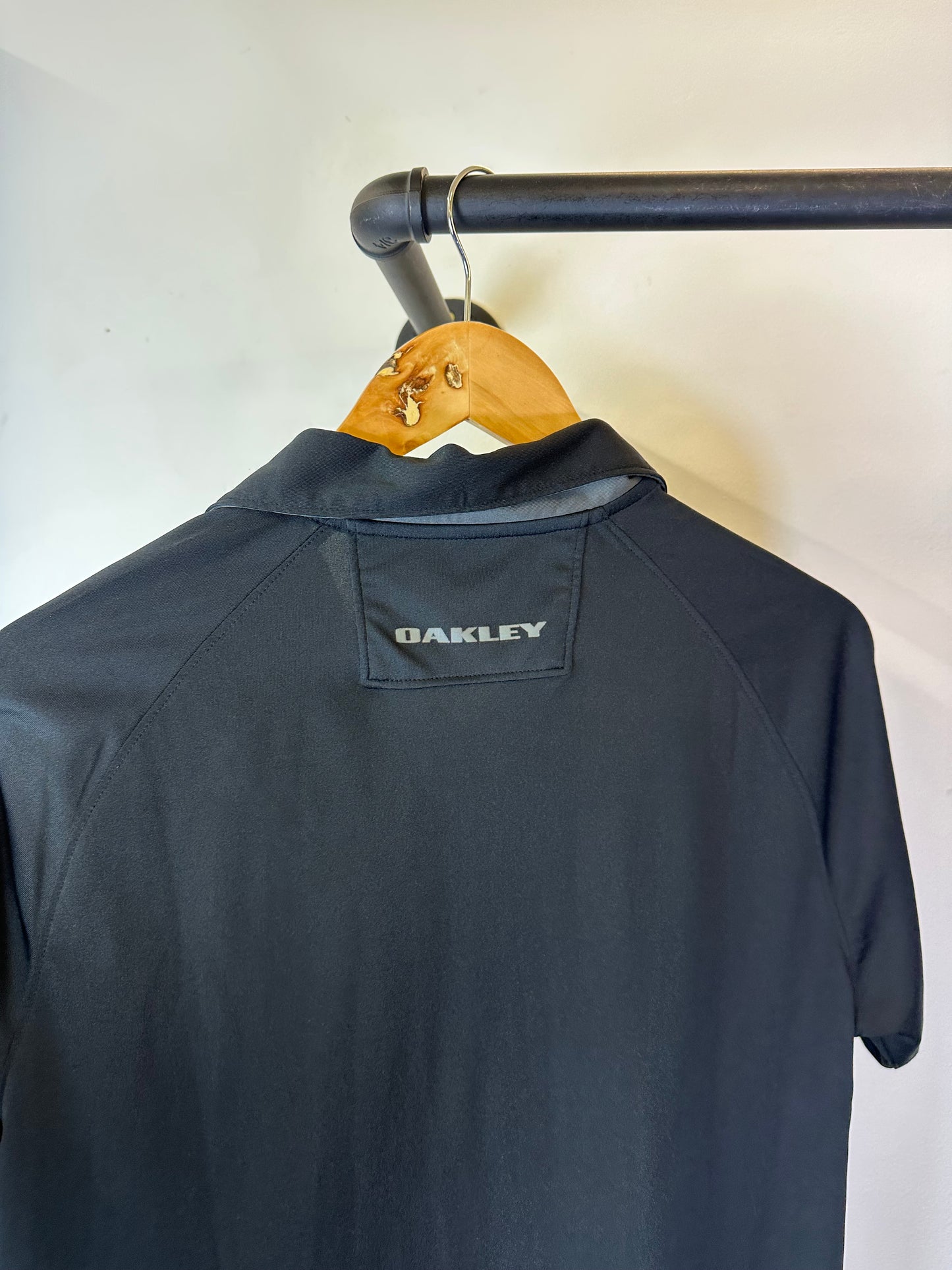 Oakley polo top (S)