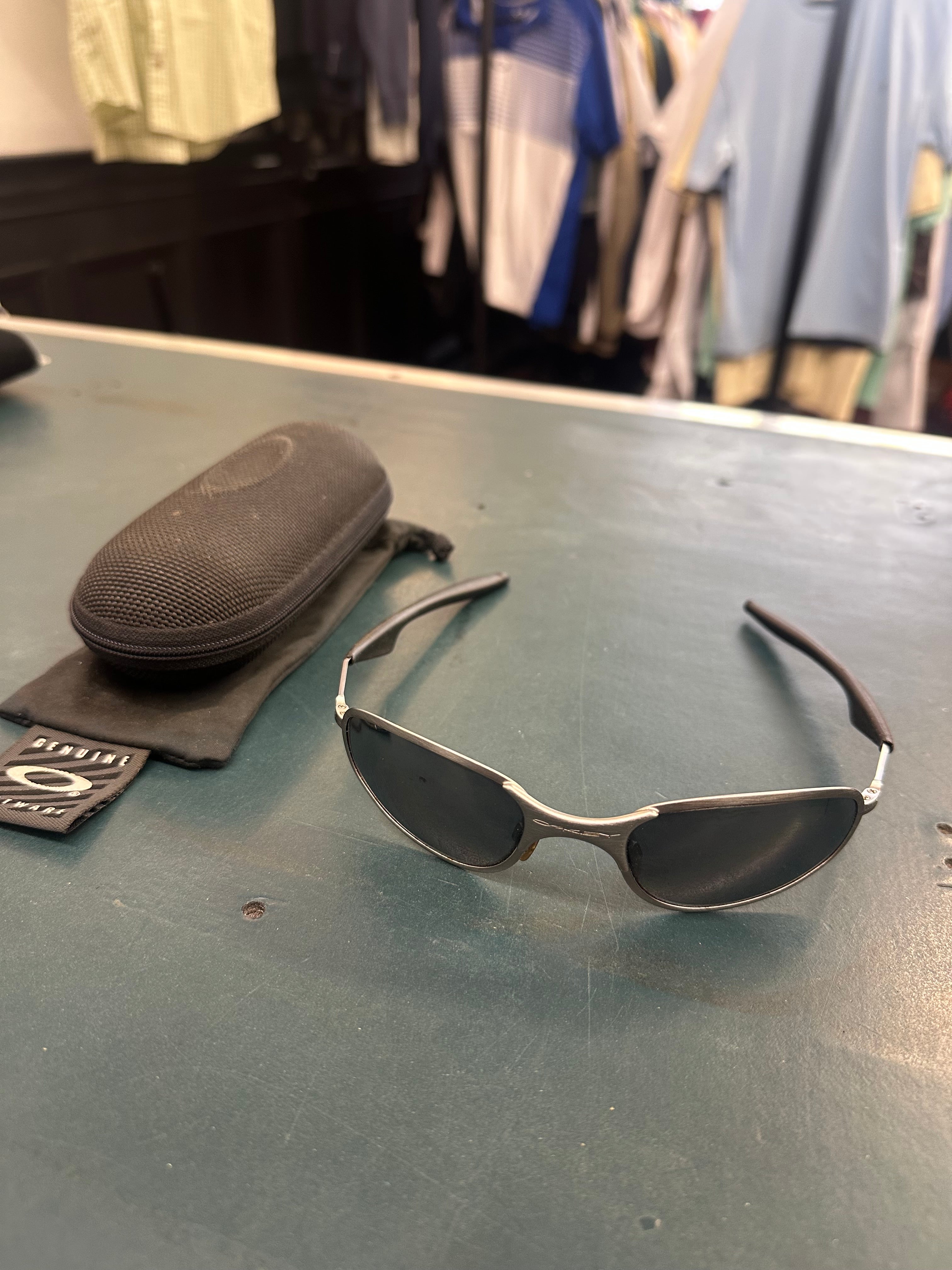 Oakley A Wire Brushed Silver Sunglasses – PALM STUDIOS VINTAGE